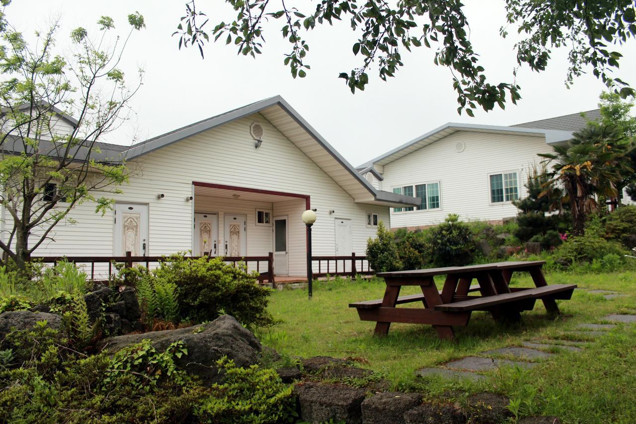 Joyville Resort Jeju Exterior foto